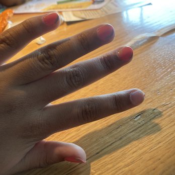 Glamour Nailz - Hazleton - And not even 5 mins out of the salon my daughter showed me her index finger . - Nail Salons Near Me - Hazleton, Pennsylvania Glamour Nailz - Hazleton - And not even 5 mins out of the salon my daughter showed me her index finger . - Nail Salons Near Me - Hazleton, Pennsylvania