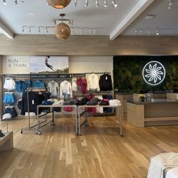 Athleta