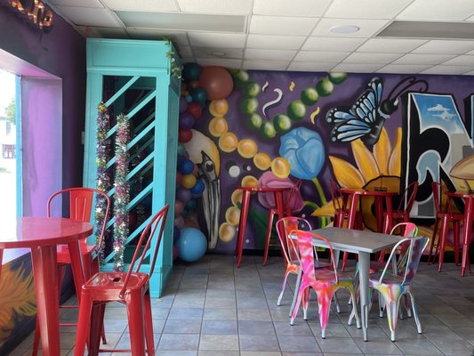 NOLASIPS Snobar & Bistro by null