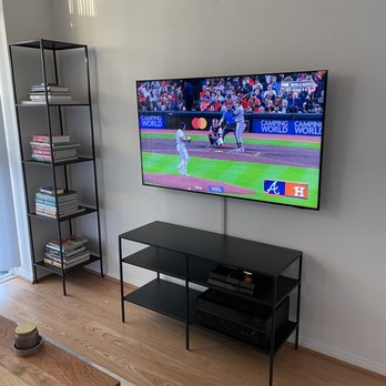 HD Hookups - Newly hung Samsung 55" HDTV w/surface mount cabling channel. - Home Theatre Installation Near Me - San Diego, California HD Hookups - Newly hung Samsung 55" HDTV w/surface mount cabling channel. - Home Theatre Installation Near Me - San Diego, California