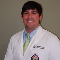 Ochsner Urgent Care - Dr. Joshua Vallelungo