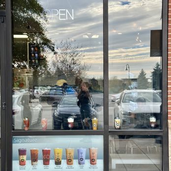 Kokee Tea - Canton - Fun drink decor in the window - Coffee & Tea Near Me - Baltimore, Maryland