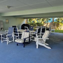 Brisa del Mar Vacation Rentals - Lower common area next to the courtyard
