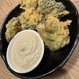 Tempura Broccoli with Garlic Aioli Tempura Broccoli with Garlic Aioli