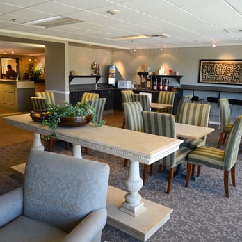 Madison Inn By Ruby Hospitality - Lobby - Hotels Near Me - Spokane, Washington