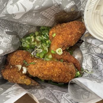 Phowheels - Lemon pepper wings - Food Trucks Near Me - Burtonsville, Maryland