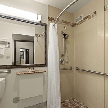 Best Western Plus Tree House - KAP Shower - Hotels Near Me - Mount Shasta, California Best Western Plus Tree House - KAP Shower - Hotels Near Me - Mount Shasta, California