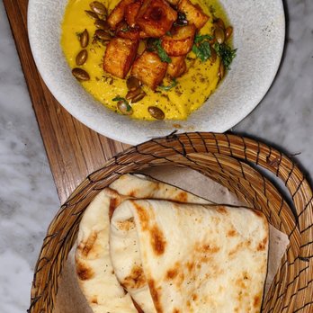 Barcha - Hummus with Crispy Halloumi Cheese - Mediterranean Near Me - San Francisco, California Barcha - Hummus with Crispy Halloumi Cheese - Mediterranean Near Me - San Francisco, California