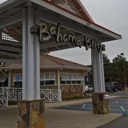 Bahama Breeze