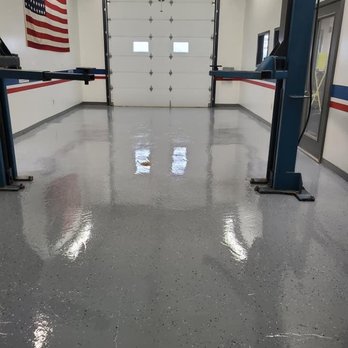 Auto Body Experts - Auto Glass Services Near Me - Boonville, Missouri