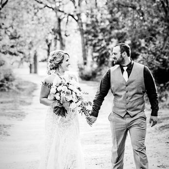 Blooming Occasion - Beautiful wedding florals! - Floral Designers Near Me - St. Charles, Illinois Blooming Occasion - Beautiful wedding florals! - Floral Designers Near Me - St. Charles, Illinois