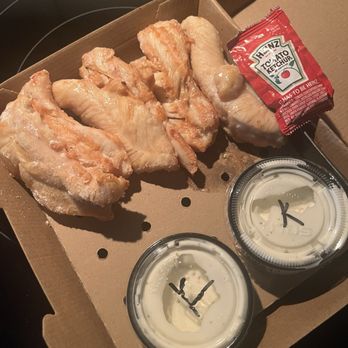 sneakybird - Chicken Wings Near Me - Gilbert, Arizona