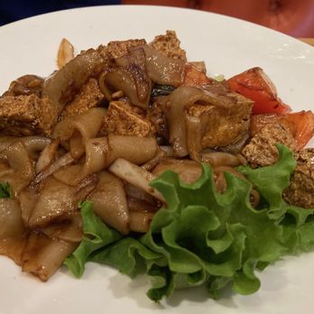 Finn Thai - Reston - Thai Near Me - Reston, Virginia
