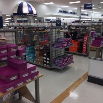 Marshalls - Department Stores Near Me - Glenolden, Pennsylvania