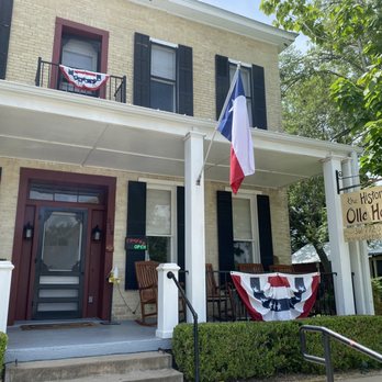 Olle Hotel - Front porch and sign for the hotel. - Bed & Breakfast Near Me - Flatonia, Texas Olle Hotel - Front porch and sign for the hotel. - Bed & Breakfast Near Me - Flatonia, Texas