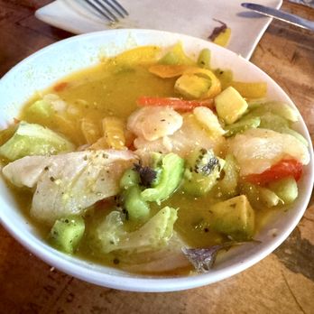Gustazo Cuban Kitchen & Bar - Cuban Near Me - Waltham, Massachusetts