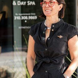 Phoenician Sugaring & Day Spa