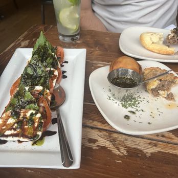 Folklore Argentine Grill - Caprese Salad - Argentine Near Me - Chicago, Illinois