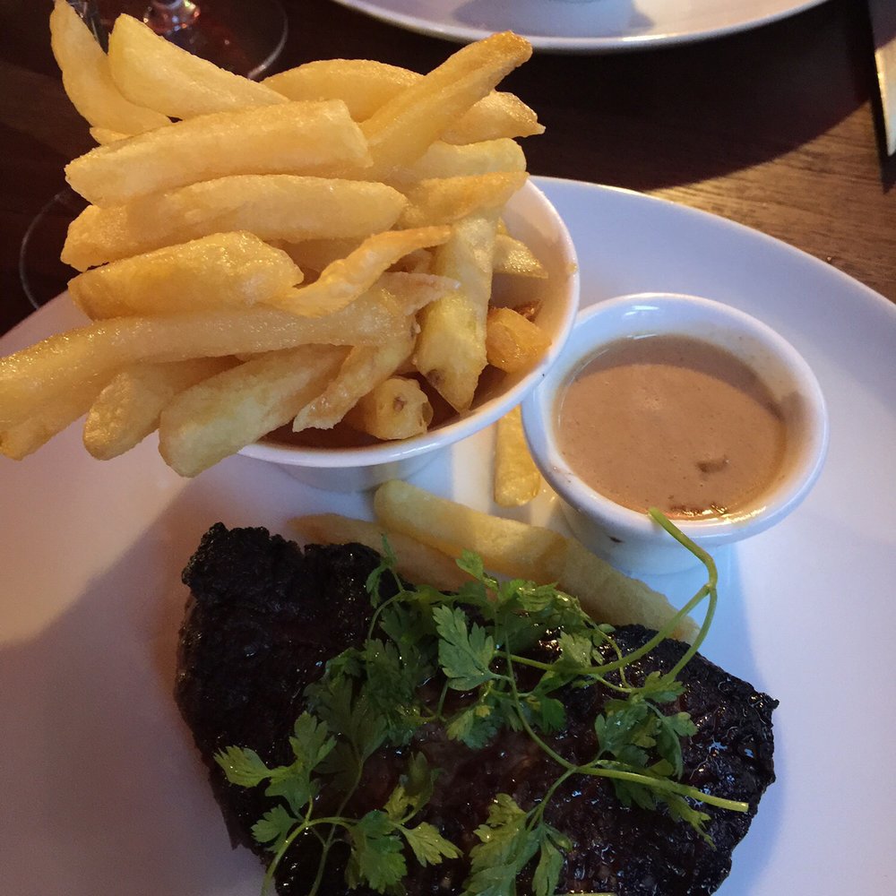 Au Père Louis - Steak frites - Wine Bars Near Me - Paris, 75 Au Père Louis - Steak frites - Wine Bars Near Me - Paris, 75