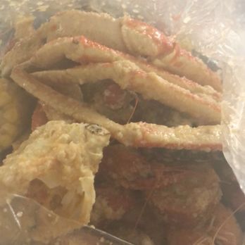 Cajun King Aiea - 1/4 of the total bag. At least 2-3lbs of food. GOOD STUFF! - Seafood Near Me - Aiea, Hawaii
