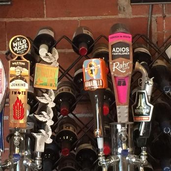 Cane Rosso - good selection of taps - Pizza Near Me - Fort Worth, Texas Cane Rosso - good selection of taps - Pizza Near Me - Fort Worth, Texas