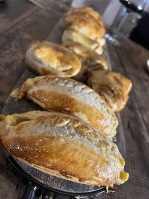 LaChona Empanadas y Vinos Argentinos by null