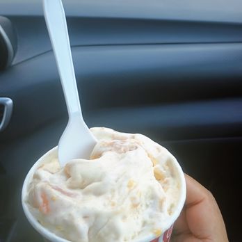 Cold Stone Creamery - Apple Pie a la Cold Stone ice cream - Ice Cream & Frozen Yogurt Near Me - Cordova, Tennessee Cold Stone Creamery - Apple Pie a la Cold Stone ice cream - Ice Cream & Frozen Yogurt Near Me - Cordova, Tennessee