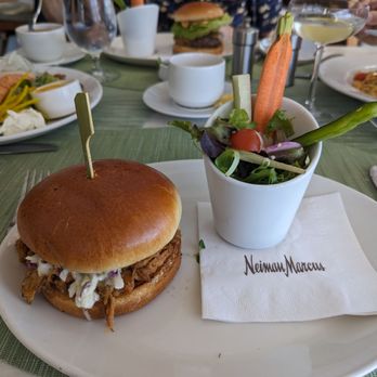 Mariposa - Pulled pork sandwich - New American Near Me - Honolulu, Hawaii