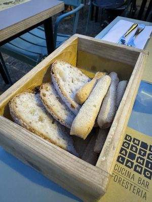 Ristorante Un Posto a Milano by null