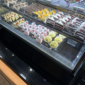 85°C Bakery Cafe-Concord - Bakeries Near Me - Concord, California