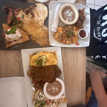 Dolche Cafe Mexifood - Coffee & Tea Near Me - Chula Vista, California