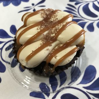 Kyra's Bake Shop - Bakeries Near Me - Lake Oswego, Oregon