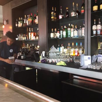 Bidwell Restaurant - The bar - New American Near Me - Washington, DC, District of Columbia