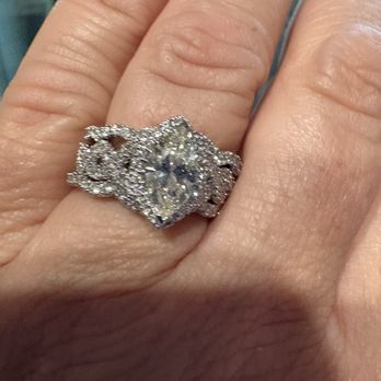 Valliani Jewelers - Ring - Jewelry Near Me - Santa Rosa, California Valliani Jewelers - Ring - Jewelry Near Me - Santa Rosa, California