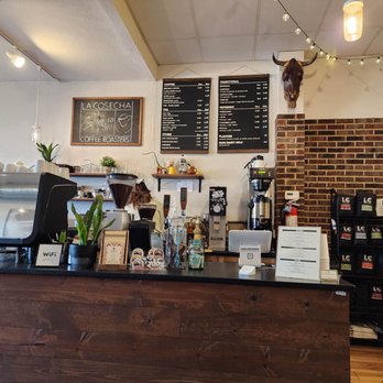 La Cosecha Coffee Roasters - Inside - Coffee Roasteries Near Me - Maplewood, Missouri