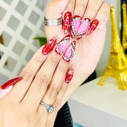 Spa De L’amore - Valentines hearts and rhinestone