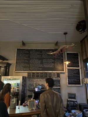 Black Bird Saloon by null