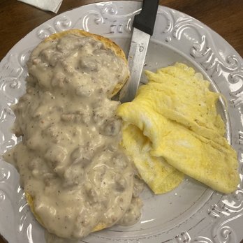 Huntley's Place - Sausage gravy & biscuit with an egg - Breakfast & Brunch Near Me - Virginia Beach, Virginia Huntley's Place - Sausage gravy & biscuit with an egg - Breakfast & Brunch Near Me - Virginia Beach, Virginia