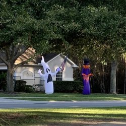 The Golf Club at South Hampton - HOA violation :)