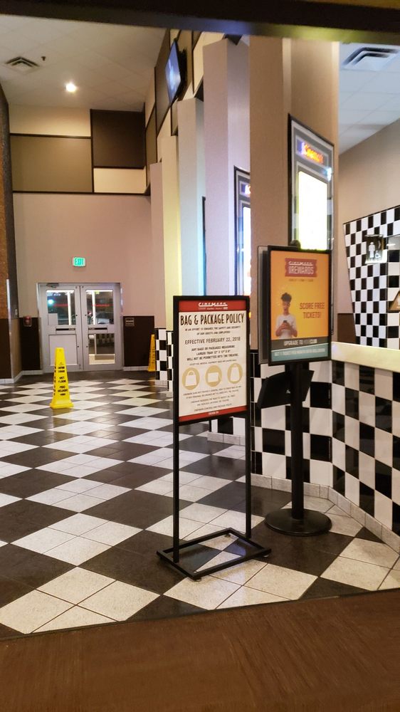 CINEMARK MOVIES 14 39 Photos & 61 Reviews 910 W Edison Rd