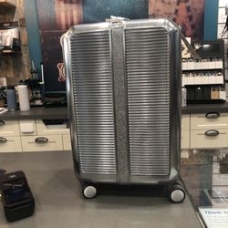 Bags N' All - Luxury Luggage!!!