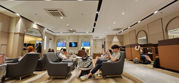 Mactan-Cebu International Airport by null