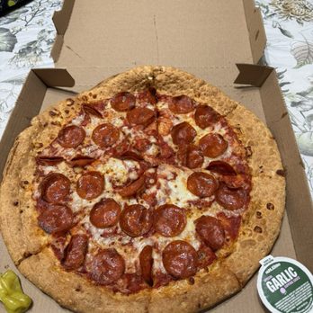 Papa Johns Pizza - Worst pizza i got from here ever! whats upwiththe extra long crust? - Pizza Near Me - Manteca, California