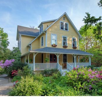Lisa Liacouras - Compass Realty - Just Sold: 37 Rosemont Avenue, Bryn Mawr PA - Real Estate Agents Near Me - Ardmore, Pennsylvania Lisa Liacouras - Compass Realty - Just Sold: 37 Rosemont Avenue, Bryn Mawr PA - Real Estate Agents Near Me - Ardmore, Pennsylvania