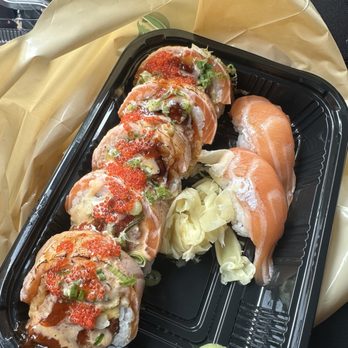 O Maki Rolls + Teriyaki - Rock and roll and salmon .. huge roll delicious! - Sushi Bars Near Me - Seattle, Washington O Maki Rolls + Teriyaki - Rock and roll and salmon .. huge roll delicious! - Sushi Bars Near Me - Seattle, Washington