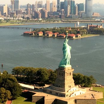 Manhattan Helicopters - A great shot from above - Tours Near Me - New York, New York Manhattan Helicopters - A great shot from above - Tours Near Me - New York, New York