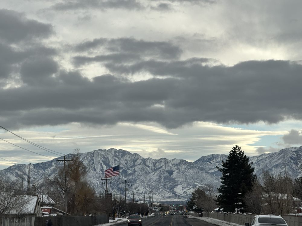 MARY ROE REALTY ONE GROUP DISTINCTION Contact Agent 11240 South River Heights Dr, South