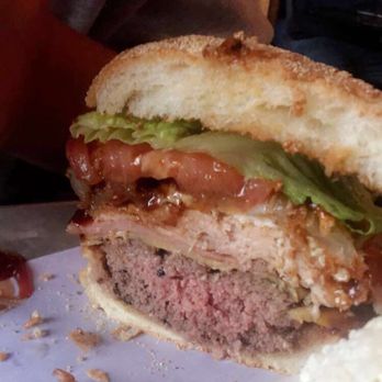 Smokin' With Chris - Made with love thick barnyard burger - Barbeque Near Me - Southington, Connecticut Smokin' With Chris - Made with love thick barnyard burger - Barbeque Near Me - Southington, Connecticut