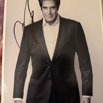 David Copperfield - I got an autograph from David Copperfield - Magicians Near Me - Las Vegas, Nevada