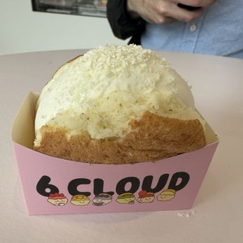 6 Cloud - Hokkaido Milk. - Desserts Near Me - Toronto, Ontario